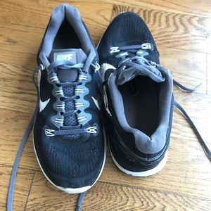 Women’s Nike Lunarlon 5s